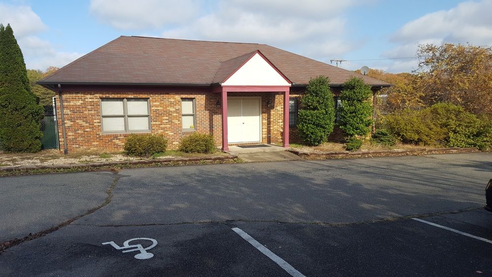 21 Venture Dr, Stafford, VA 22554